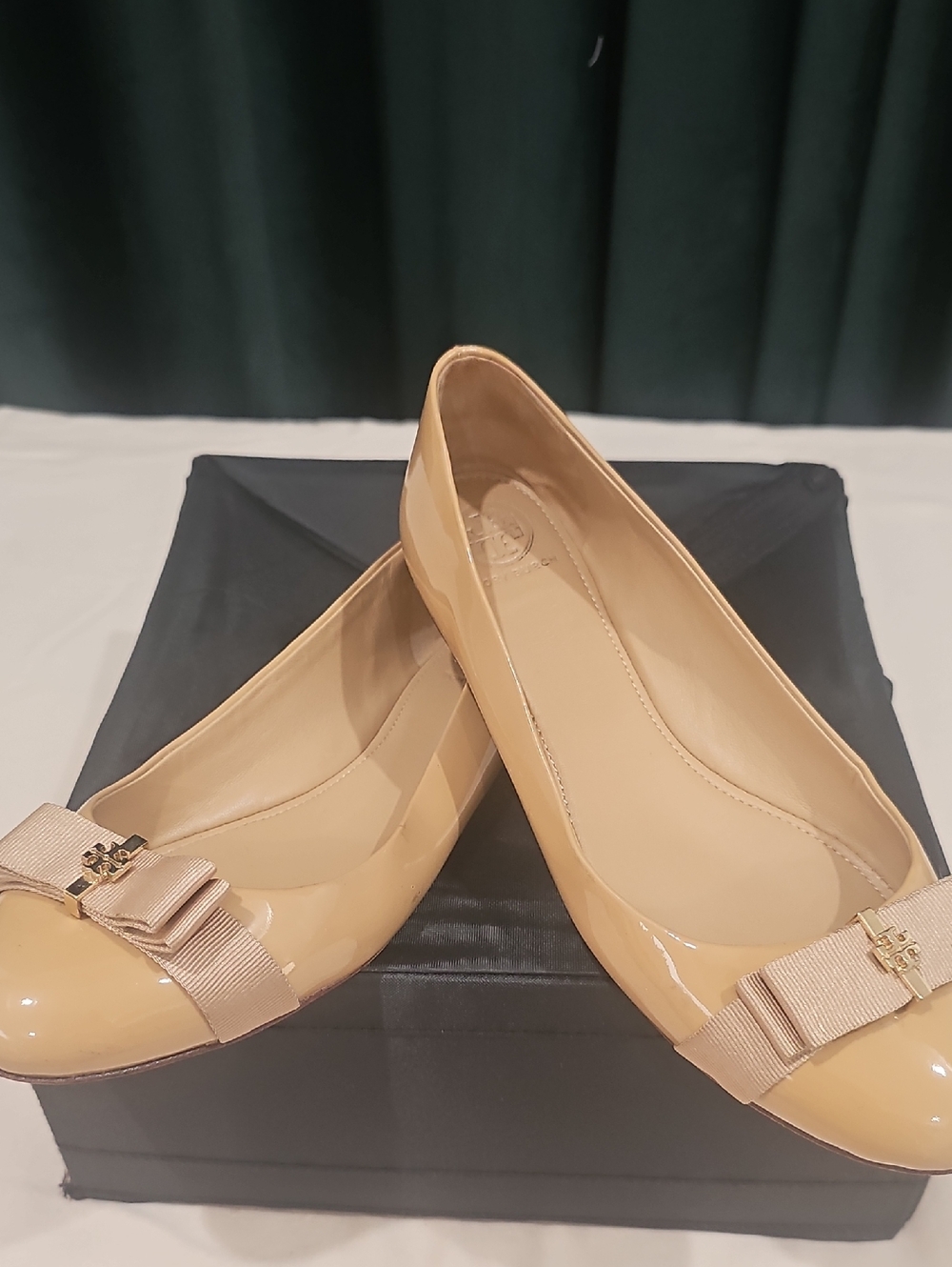 Tory Burch Nude Patent Bow Ballet Flats